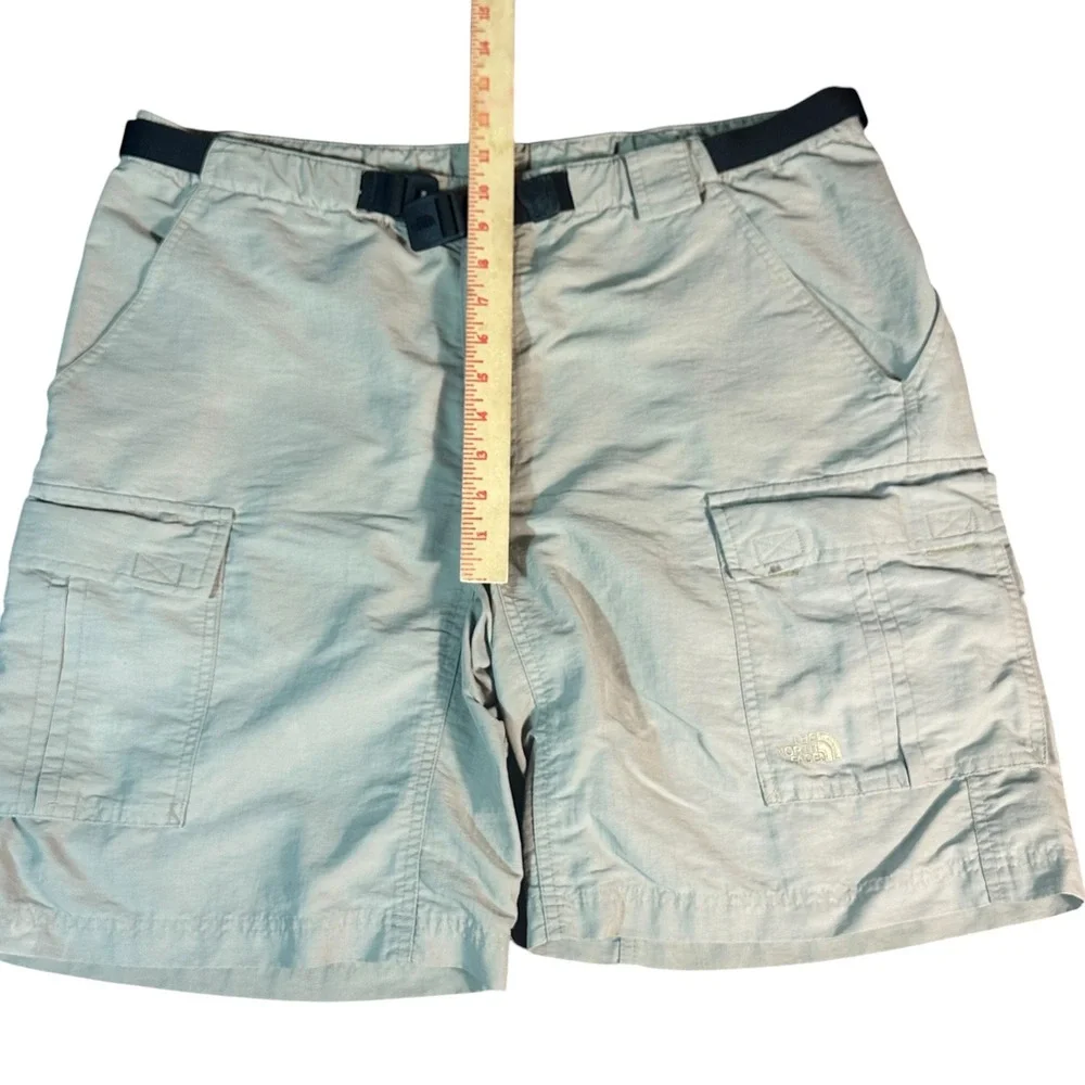 The North‎ Face Cargo Shorts Mens Large Beige/Gray Nylon Hiking Belted Utility
